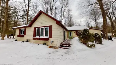 814 SIXTH Street N, South Bruce Peninsula, ON N0H 2G0