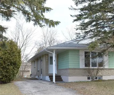 821 GUSTAVUS Street, Saugeen Shores, ON N0H 2C0