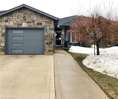 226 STICKEL Street, Saugeen Shores, ON N0H 2C1