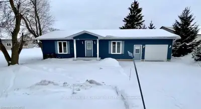 85661 HENRY Street, Ashfield-Colborne-Wawanosh, ON N0G 2H0