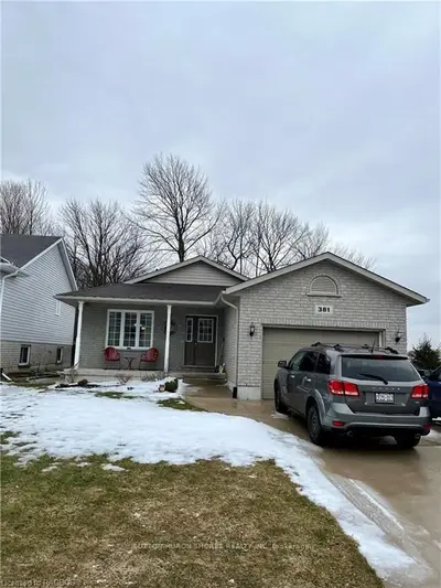 381 MURRAY Boulevard, Kincardine, ON N2Z 3B3