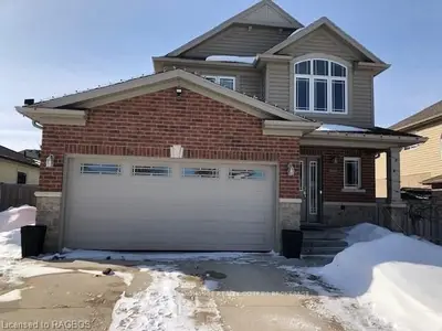 464 JOSEPH Street, Saugeen Shores, ON N0H 2C2