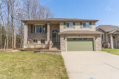 660 25TH Street E, Owen Sound, ON N4K 6V2