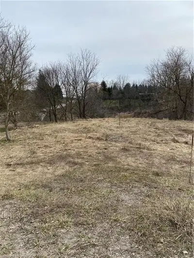 1,2,16,17 9, Kincardine, ON N2Z 2X5