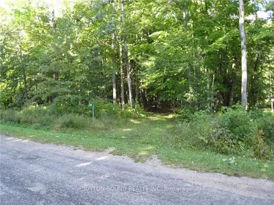 120 THORNBRIDGE Road, Meaford, ON N0H 1V0