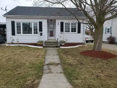106 Mcgivern Street W, Brockton, ON N0G 2V0