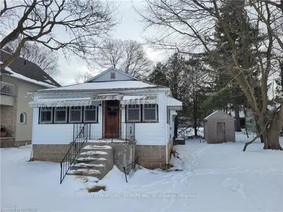 1509 8TH Avenue E, Owen Sound, ON N4K 3B5