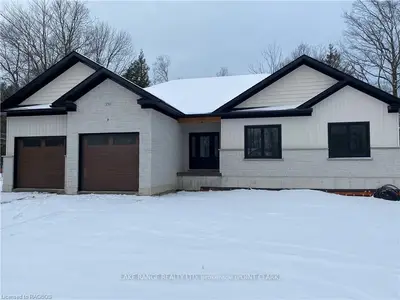 339 Lake Range Drive, Huron-Kinloss, ON N0G 2R0