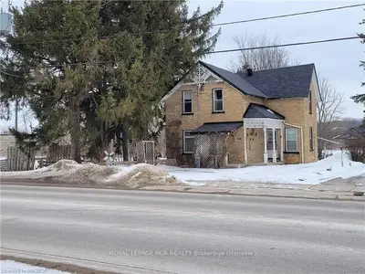 677 GARAFRAXA Street N, West Grey, ON N0G 1R0