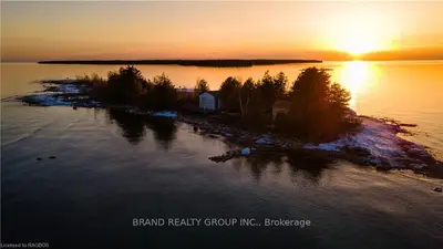 60 SAXON ISLAND, Northern Bruce Peninsula, ON N0H 2M0
