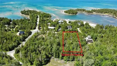 PT LT 10 7 CONCESSION, Northern Bruce Peninsula, ON N0H 2T0