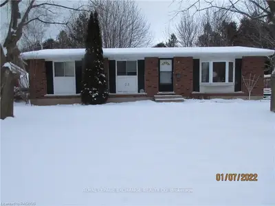28 INVERLYN Crescent S, Kincardine, ON N2A 1L4