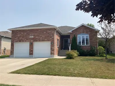 261 PARK Street, Kincardine, ON N2Z 0A5