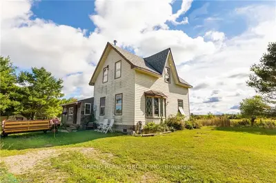 46 SOUTH DIAGONAL Road, South Bruce Peninsula, ON N0H 2T0
