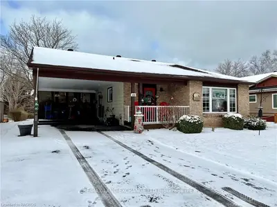 450 RIDGE Street, Saugeen Shores, ON N0H 2C1