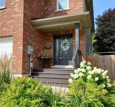 1182 2ND Avenue W, Owen Sound, ON N4K 4M9
