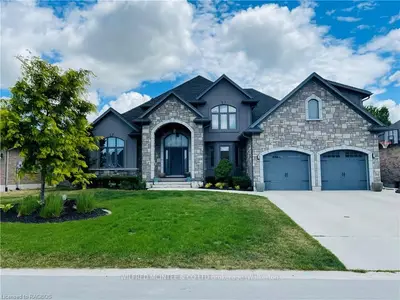342 WESTWOOD Drive, Brockton, ON N0G 2V0