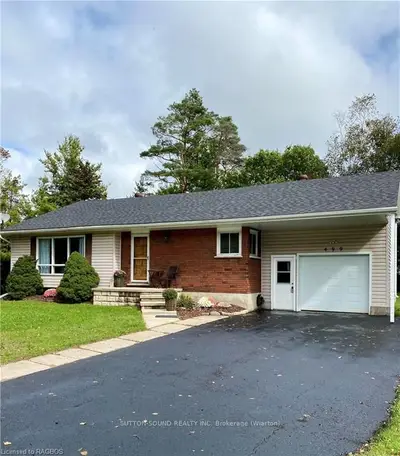 499 ELIZABETH Street, South Bruce Peninsula, ON N0H 2T0
