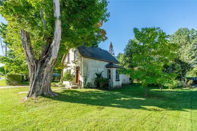 113 William Street, Brockton, On N0g 2v0