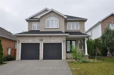 1227 14TH Avenue E, Owen Sound, ON N4K 0A1