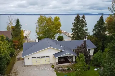 104 BUCKINGHAM Lane, Meaford, ON N0H 2T0