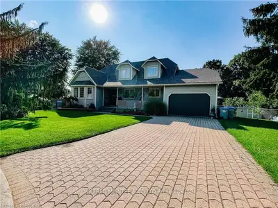 25 HERITAGE Court, Strathroy-Caradoc, ON N7G 3Y5