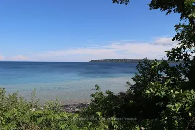 ISTHMUS BAY Road, Northern Bruce Peninsula, ON N0H 1W0