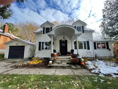 135 CATHERINE Street, North Huron, ON N0G 2W0