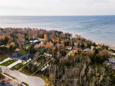 9 LAKESIDE WOODS Crescent Lot #5, Saugeen Shores, ON N0H 2C6