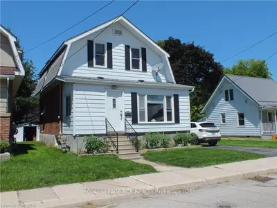 282 13TH Street W, Owen Sound, ON N4K 3W6