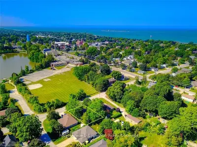 280 CLARENDON Street, Saugeen Shores, ON N0H 2L0