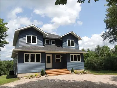205 Crawford Road, Chatsworth, ON N0H 1C0