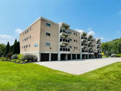 85 William Street N 303, Brockton, ON N0G 2V0