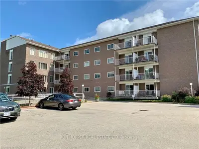 1775 9TH AVE E Avenue 303, Owen Sound, ON N4K 6T3