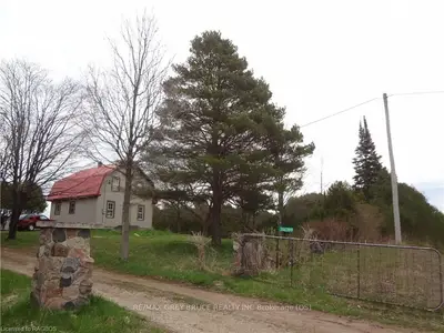 316399 HWY 6 , Chatsworth, ON N0H 1G0
