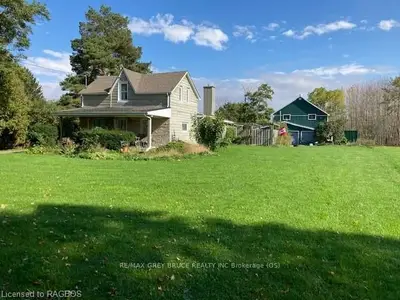 225 WEST Street, Georgian Bluffs, ON N4K 5N7