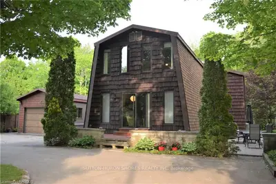 84 UPPER LORNE BEACH Road, Kincardine, ON N0G 2T0