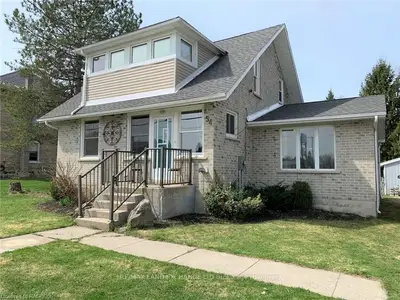 54 CLINTON Street S, South Bruce, ON N0G 2S0
