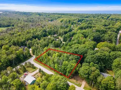 83 FEDY Drive, South Bruce Peninsula, ON N0H 2G0