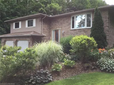 280134 15 Side Road, Georgian Bluffs, ON N0H 2K0