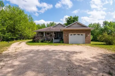 740216 10 Side Road, Chatsworth, ON N0H 1R0