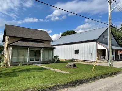 12 MAIN Street, Brockton, ON N0G 1K0