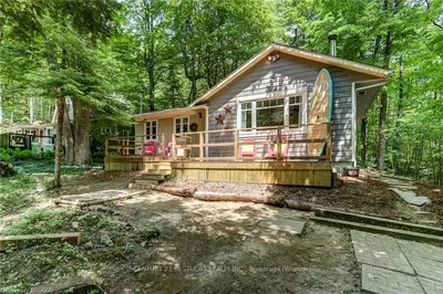 10 8TH Avenue, South Bruce Peninsula, ON N0H 2T0