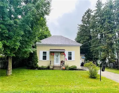 505 MARY Street, Brockton, ON N0G 2V0