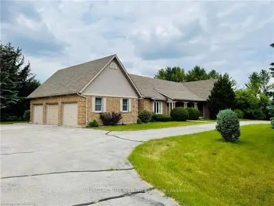 77 GRIFFITH Street, Brockton, ON N0G 2V0