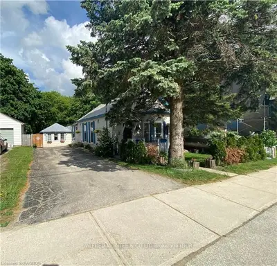497 GARAFRAXA Street N, West Grey, ON N0G 1R0