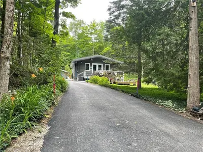 138 LAKEVIEW Drive, Georgian Bluffs, ON N0H 2T0