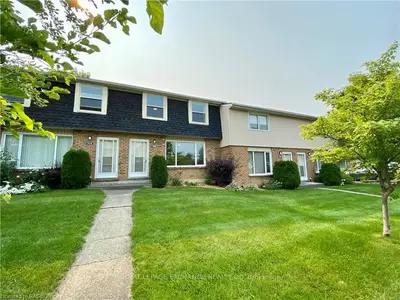 769 WALSH Street 18, Kincardine, ON N2Z 1R2