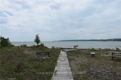 1012 DORCAS BAY Road, Northern Bruce Peninsula, ON N0H 2R0