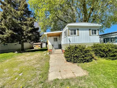 17 CARDINAL Street, Brockton, ON N0G 2V0